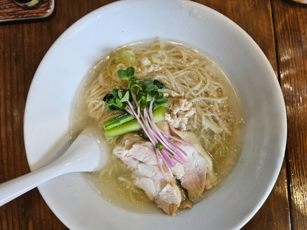 「冷たい塩生姜らー麺」@塩生姜ら一麺専門店 MANNISH 蔵前店の写真