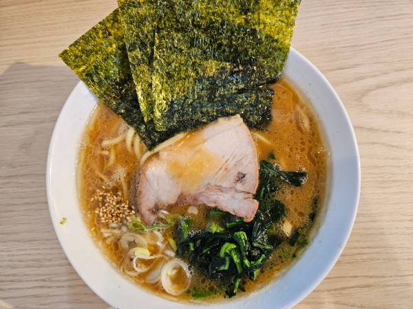「ラーメン」@新家系ラーメン気骨家の写真