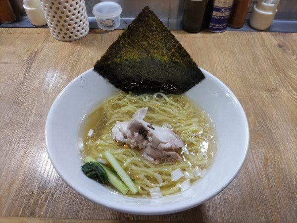 「昆布の塩らー麺」@昆布の塩らー麺専門店 MANNISH 東日本橋店の写真