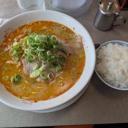 旨辛ざぼんらーめんセット1250円