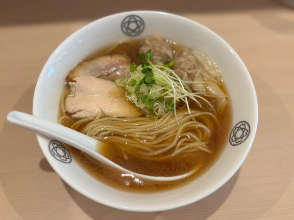 「わんたん中華そば 1200円」@TOKYO RAMEN とうかの写真