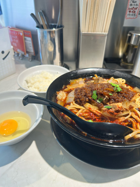 「辛醤油スタミナラーメン(大盛り)+Aセット　1230円」@スタミナラーメン ゴリの写真