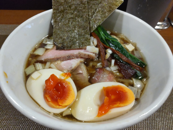 「特製手揉み醤油そば」@麺処 はら田の写真