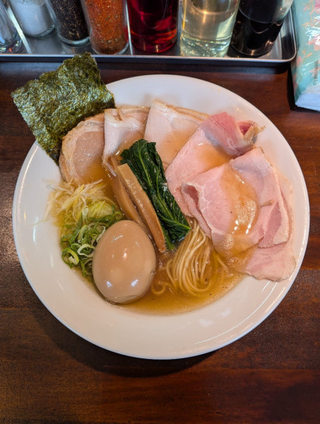 「濃厚魚出汁清湯 塩」@喜元門 水戸平須店の写真