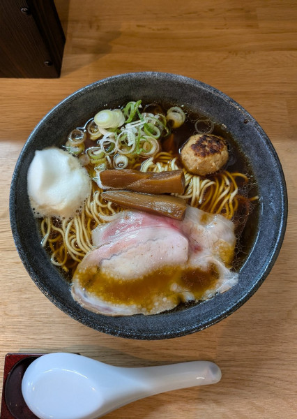 「醤油そば」@麺饗庭 必道の写真