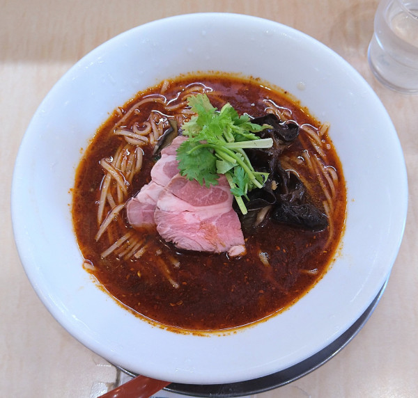 「羊肉の冷たい麻辣湯麺【限定】」@食堂 七彩の写真