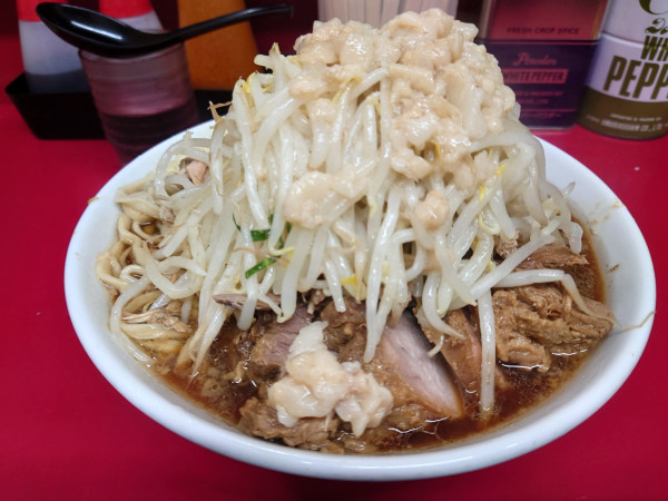 「大豚    ニンニク  アブラ」@ラーメン二郎 中山駅前店の写真