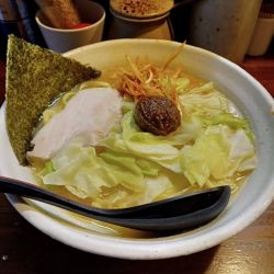 熟成練り醤油らーめん（大盛り）