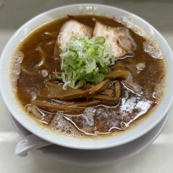 中華そば 860円
