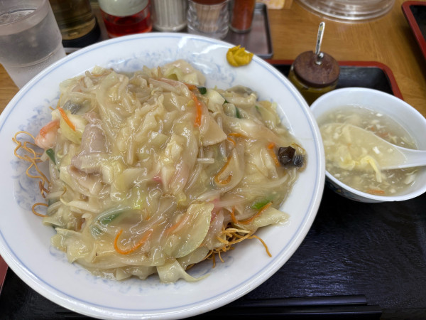「長崎皿うどん（大盛り）」@中華料理 香源の写真