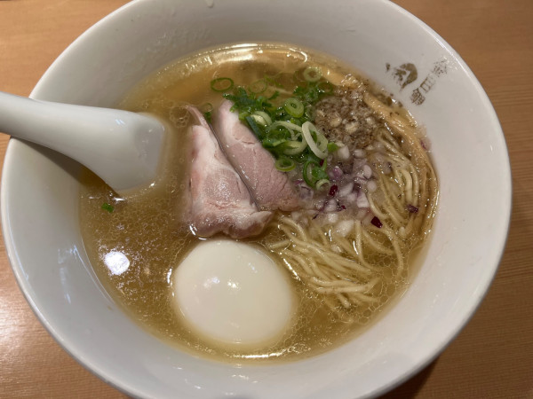 「味玉金目鯛らぁ麺」@らぁ麺 鳳仙花の写真