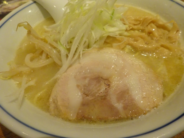「濃厚鶏白湯麺　1,200円」@麺りあん 甲州街道店の写真