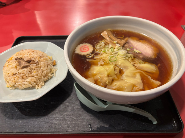 「ワンタンメン」@手打ラーメン 珍来 テクノパーク桜店の写真