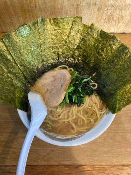 「ラーメン並＋のり」@たかさご家 関内店の写真