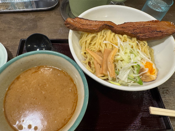 「炙り特製チャーシューつけ麺」@つけ麺ゆきむら 吉衛門の写真