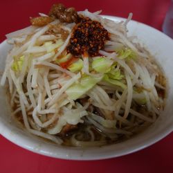 小 ヤサイ＋アブラ＋辣油