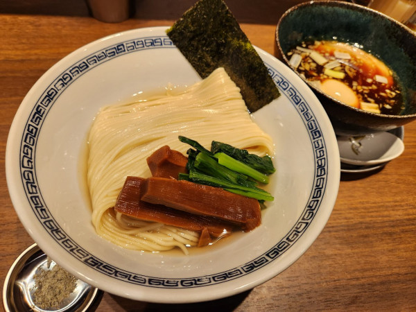 「特製 鰹昆布水つけ麺」@RAMEN and TSUKEMEN Number.9の写真