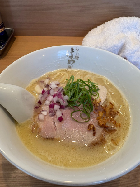 「鶏白湯らぁ麺」@らぁ麺 はやし田 横浜店の写真