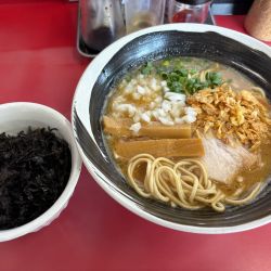 岩のり醤油らーめん1050円