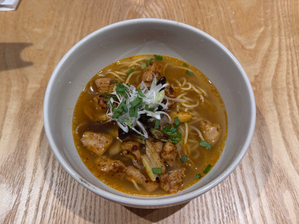 「ホルモンラーメン（ハーフ） 他」@さくら食堂の写真