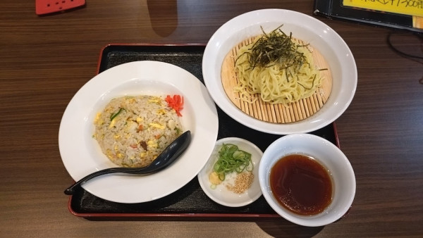 「炒飯＋つけめんセット＋夜料金(1250円)」@元祖 名古屋中華 渡辺の写真