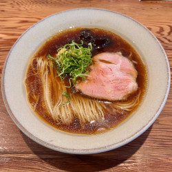 中華そば（970円）