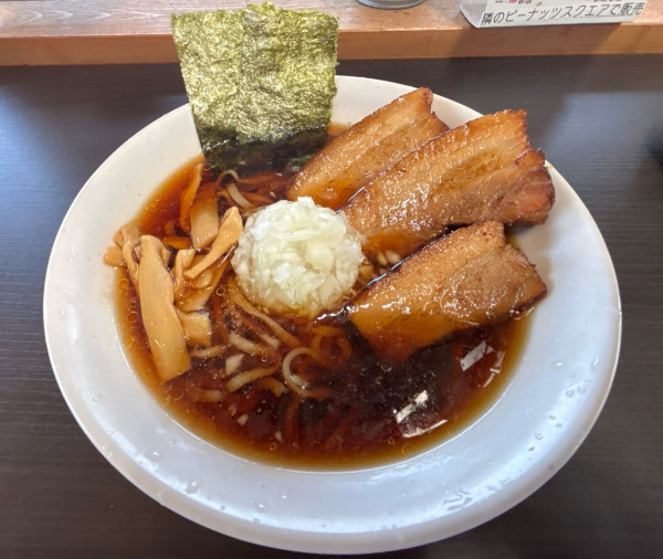 「寒冷竹岡式ラーメン」@やちよ道の駅食堂の写真