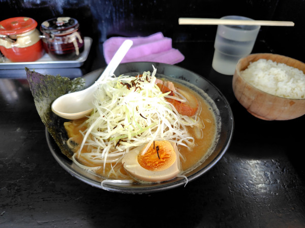 「みそらーめん¥850」@北海道らーめん小林屋 茅ヶ崎店の写真