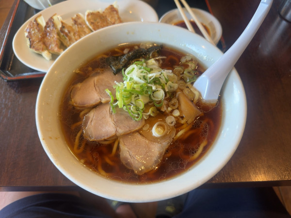 「手打ちラーメン 大盛り」@豚平 本店の写真
