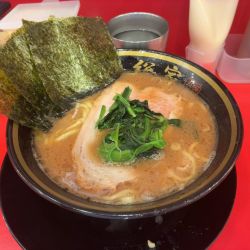 ラーメン(900円)