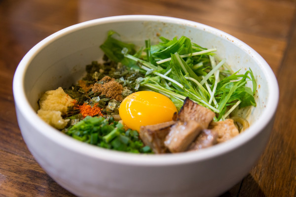 「看板まぜそば(並)」@らーめんまぜそば あらし 那覇店の写真