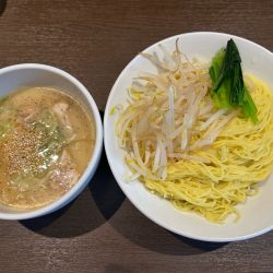 限定冷やし煮干し味噌つけ麺大盛り