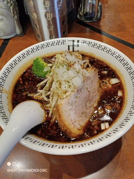 「スパイス・ラー麺（ネギ）」@スパイス・ラー麺 卍力 秋葉原店の写真