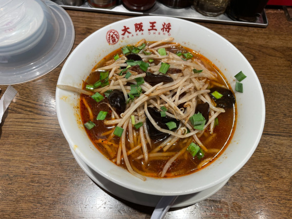 「紅の紅焼牛肉麺」@大阪王将 志木店の写真