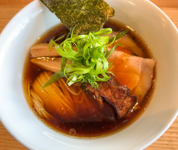 「醤油そば」@YOKOKURA STOREHOUSEの写真