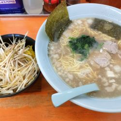 モーニングラーメン