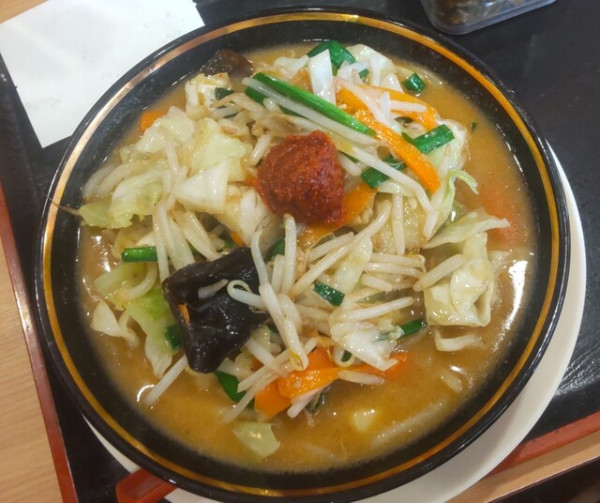 「味噌タンメン760円 ・辛味噌トッピング ・麺量普通170g」@大志軒 黒岩店の写真