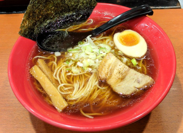 「中華そば」@えび豚骨拉麺 春樹 東十条店の写真