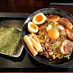 ラーメン極の画像