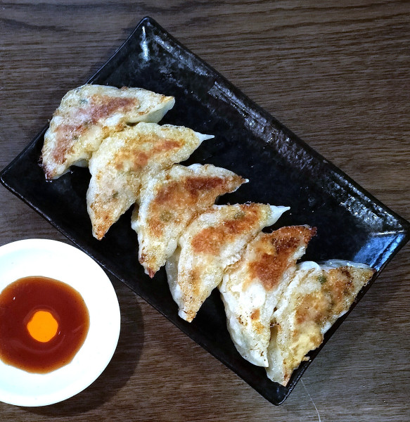 「餃子(並) 450円」@麺屋 極豚の写真