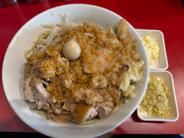 「冷やし中華+しょうが+豚1枚」@麺屋HEROの写真