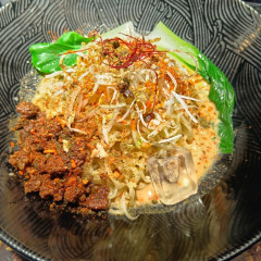 四川担々麺 赤くろの画像