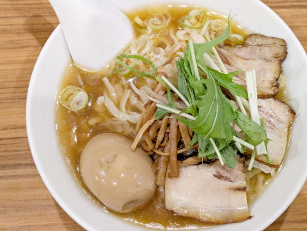 「冷やしらーめん＋煮卵」@喜多方食堂 山海の写真