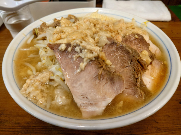 「大豚  ニンニク  アブラ  カラメ」@ラーメン二郎 品川店の写真