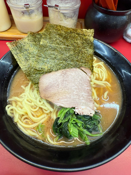 「ラーメン中」@横浜らーめん 大塚家の写真