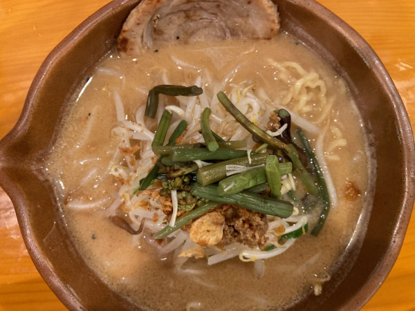 「信州味噌らーめん+味噌漬け炙りチャーシュー+もやし」@麺場 田所商店 ひたちなか店の写真