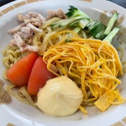 冷やし中華　￥７８０