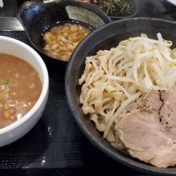 極どろつけ麺（中）