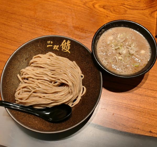 「つけ麺大盛（1350円）」@博多一双 雙の写真