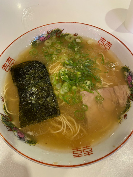 「ラーメン＋替え玉」@中洲屋台 長浜ラーメン 初代 健太の写真